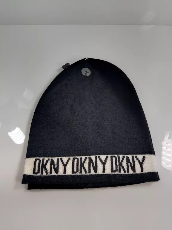 CZAPKA DKNY