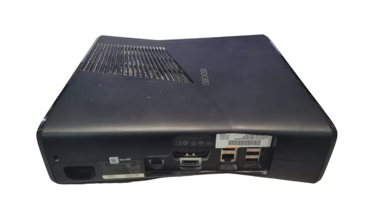 KONSOLA XBOX 360 PAD OKABLOWANIE