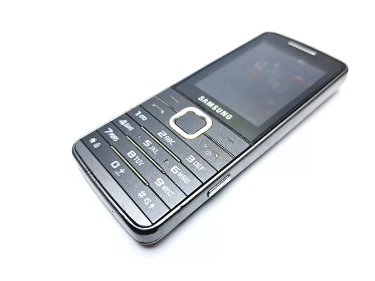 TELEFON SAMSUNG GT-S5610 USZKODZONY