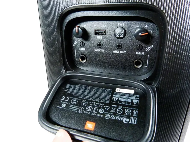 GŁOŚNIK JBL PARTYBOX 110