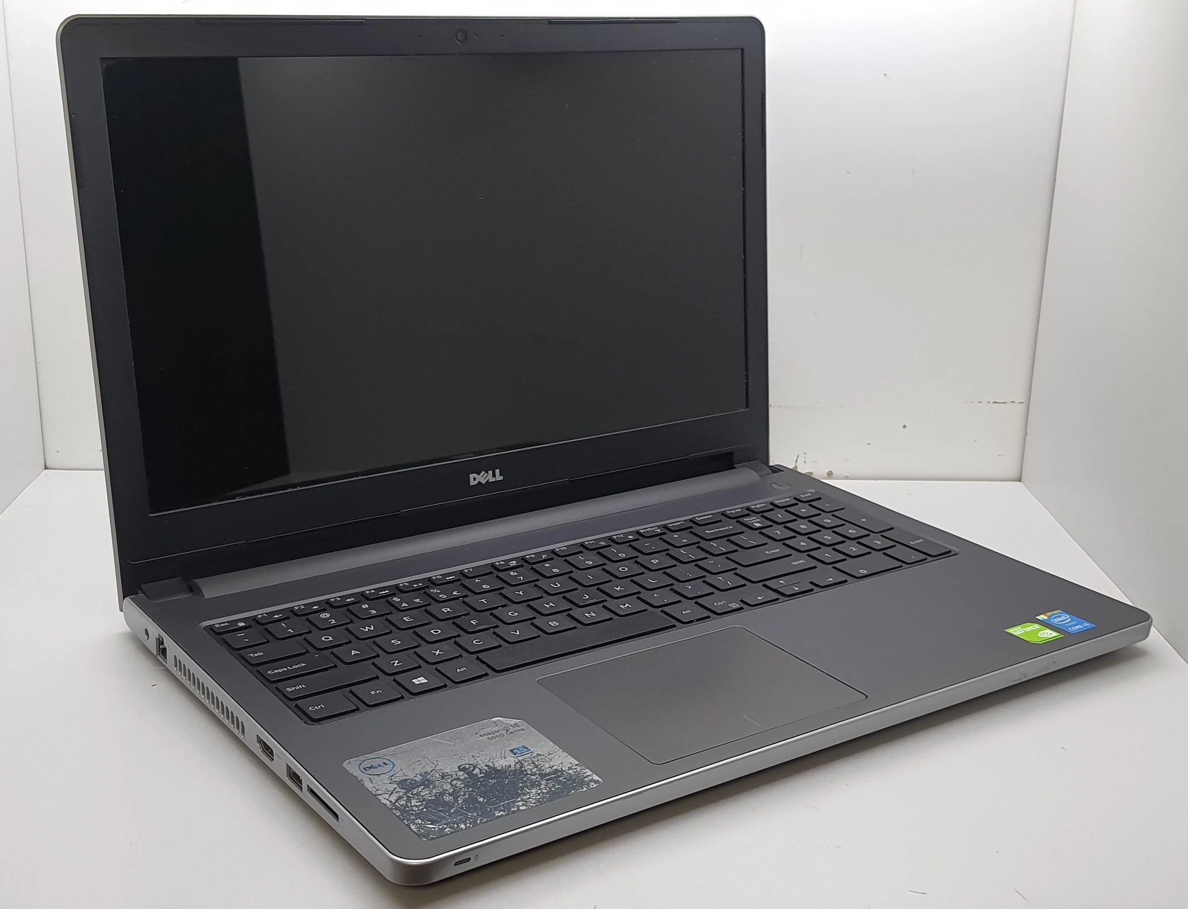 laptop-dell-inspiron-15-5000-series-intel-i34gbgefroce-920m-stan-uzywany