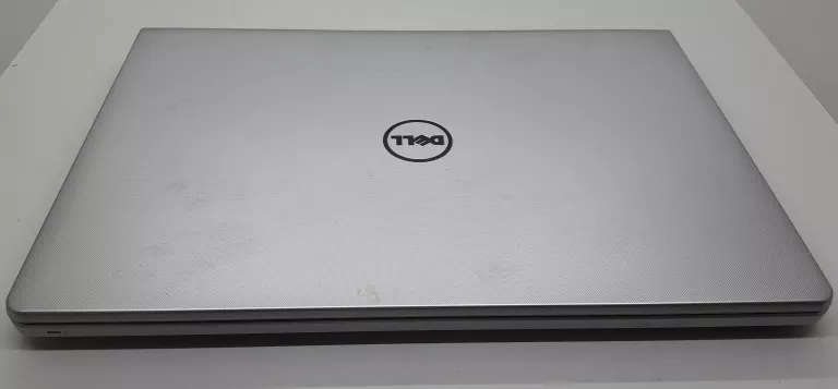 LAPTOP DELL INSPIRON 15 5000 SERIES - INTEL I3/4GB/GEFROCE 920M
