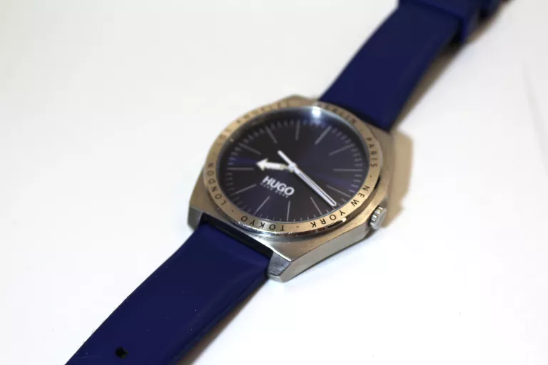 ZEGAREK HUGO BOSS ACT BLUE 1530105