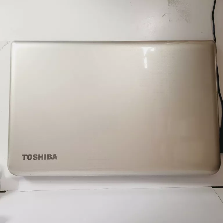 LAPTOP TOSHIBA SATTELITE L70-B-10L