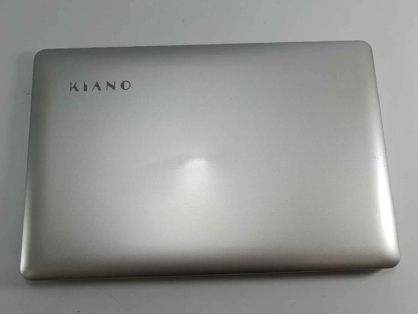 laptop-kiano-slimnote-141-141-intel-atom-4-gb-32-gb-pojemnosc-dysku-32