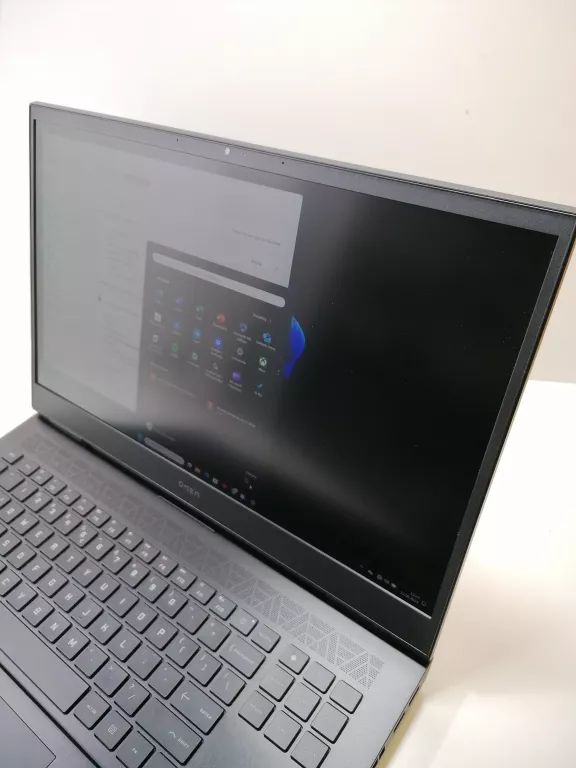 LAPTOP LAPTOP OMEN BY HP 17-CM 2009NW PUD FAKTURA