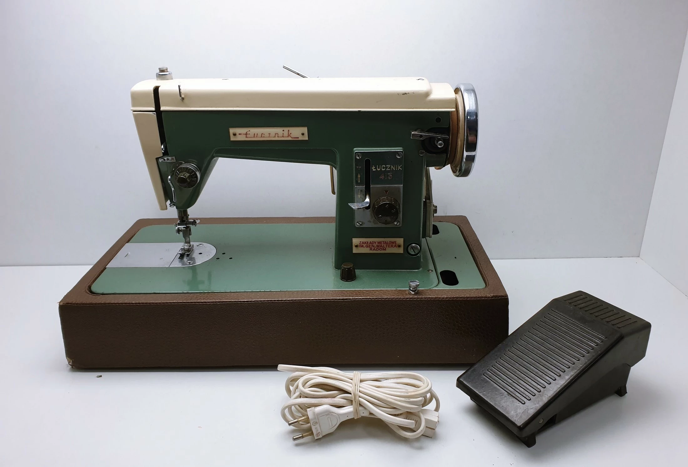 maszyna-do-szycia-lucznik-413-walizka-wroclawska-6-opole-sj
