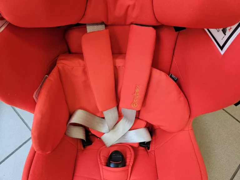 FOTELIK SAMOCHODOWY CYBEX SIRONA Z I-SIZE GOLD