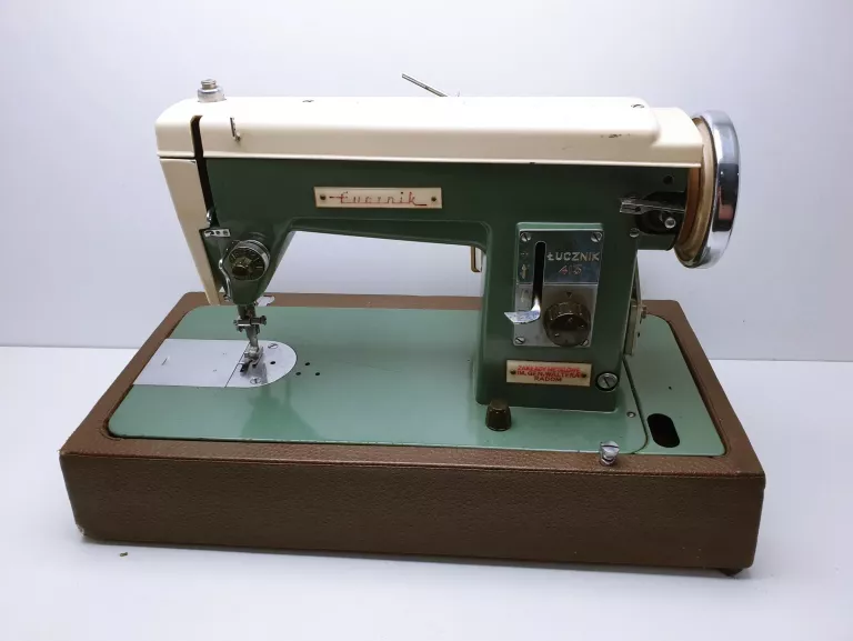 maszyna-do-szycia-lucznik-413-walizka-stan-11323-253806