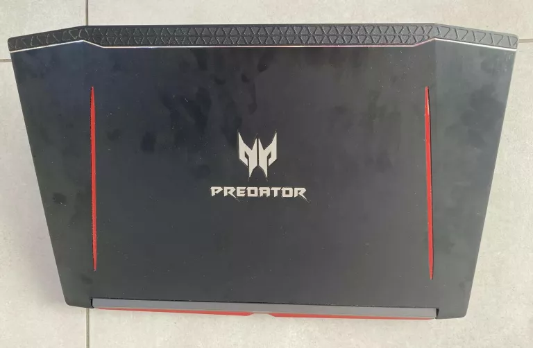 LAPTOP ACER PREDATOR HELIOS 300 PH315-51 8GB