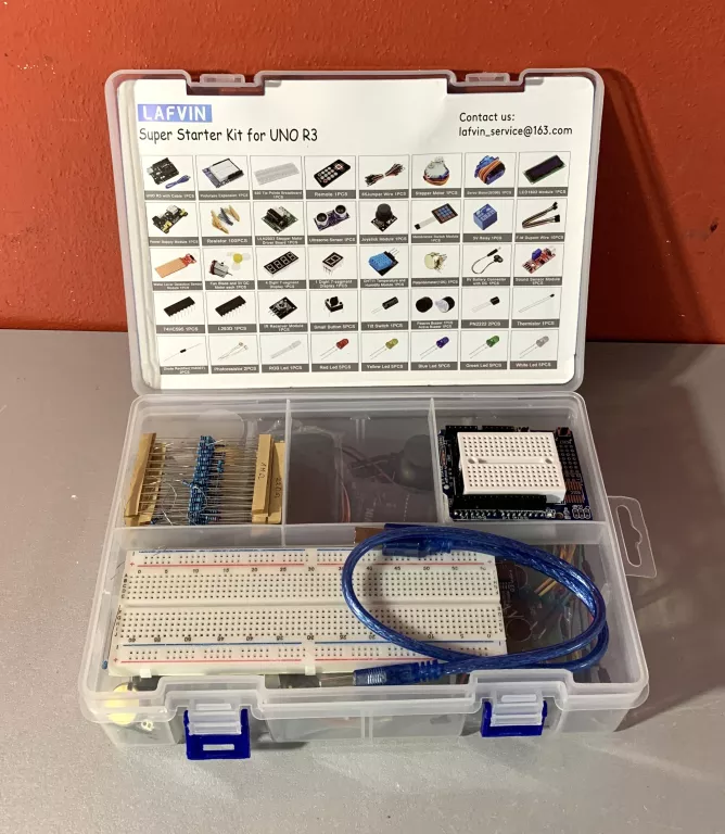 zestaw-do-elektroniki-arduino-lafvin-stan-powystawowy