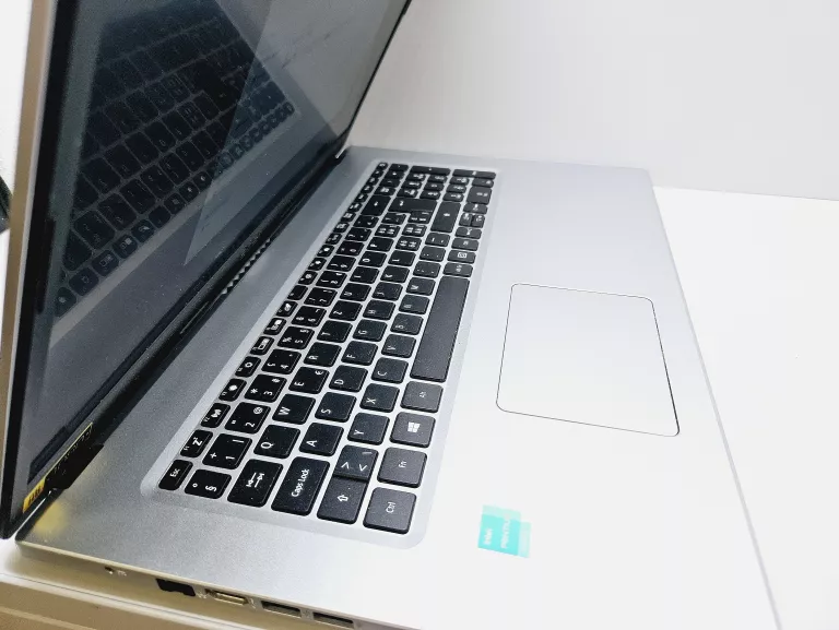 ACER ASPIRE 3 /INTEL PENTIUM SILVER N6000/ 8RAM/1000ROM/ŁADOWARKA