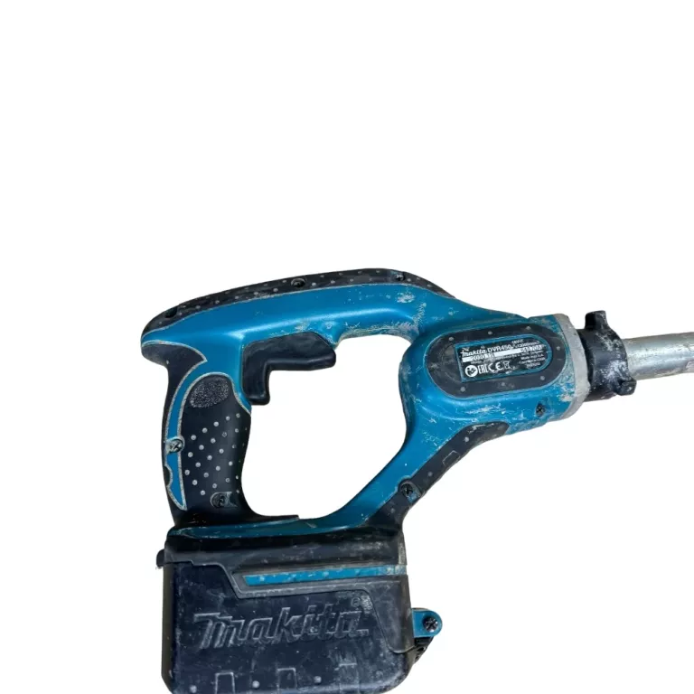 MAKITA ZAGĘSZCZACZ BETONU DVR450