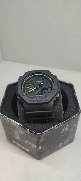 zegarek-casio-g-shock-ga-2100-szkielko-mineralne