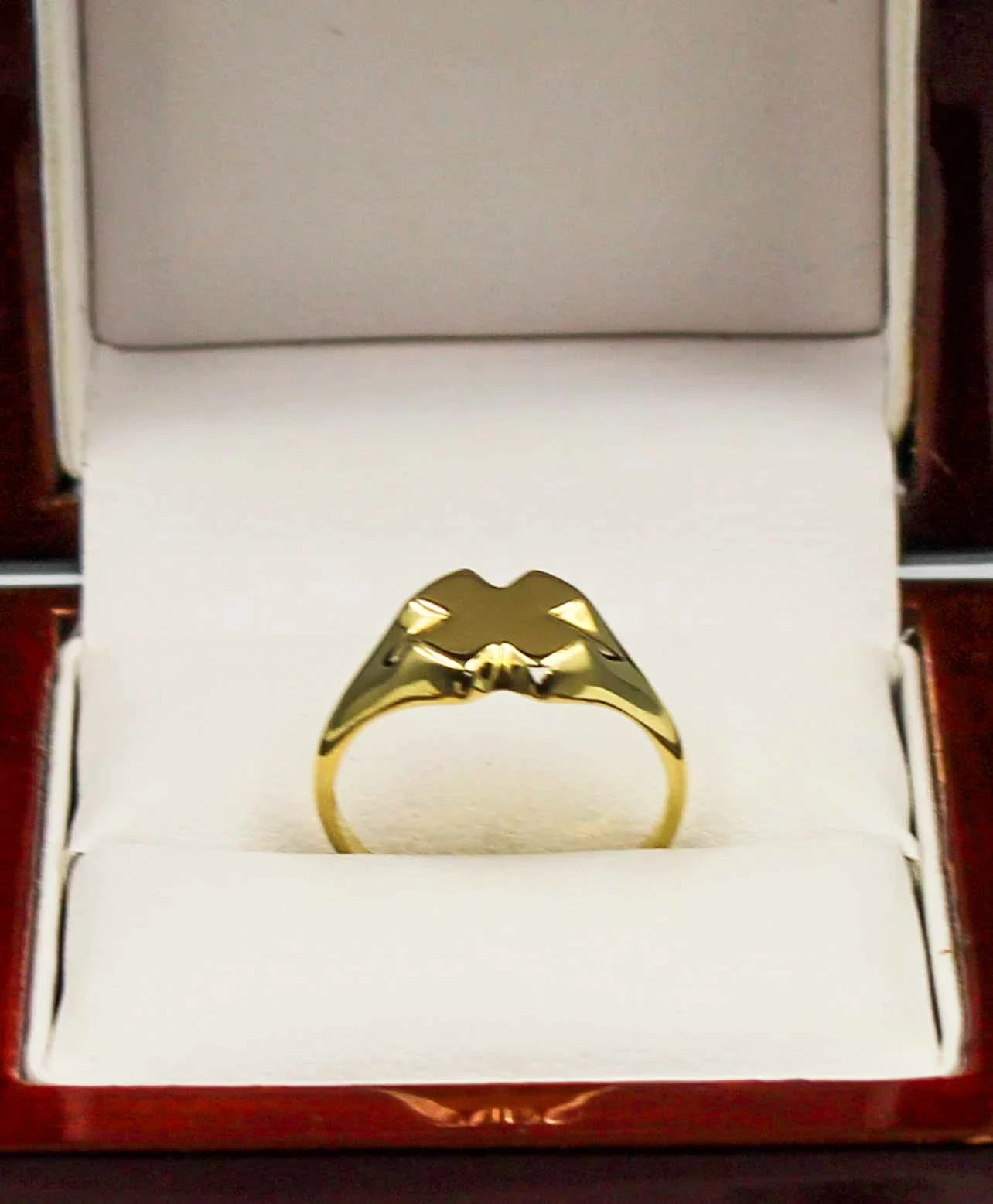 zloty-pierscionek-p585-w136g-r16-rodzaj-2205-2