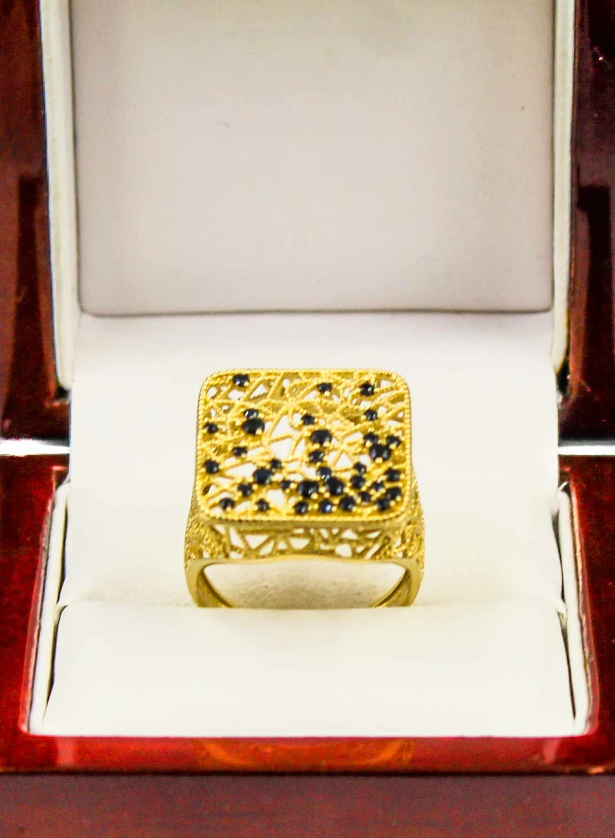 sliczny-zloty-pierscionek-z-cyrkoniami-p585-w469-r19-stan-11323-238058