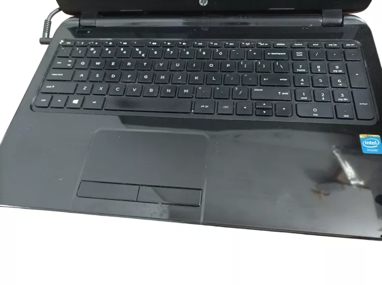 LAPTOP HP 4/500 GB WINDOWS 10