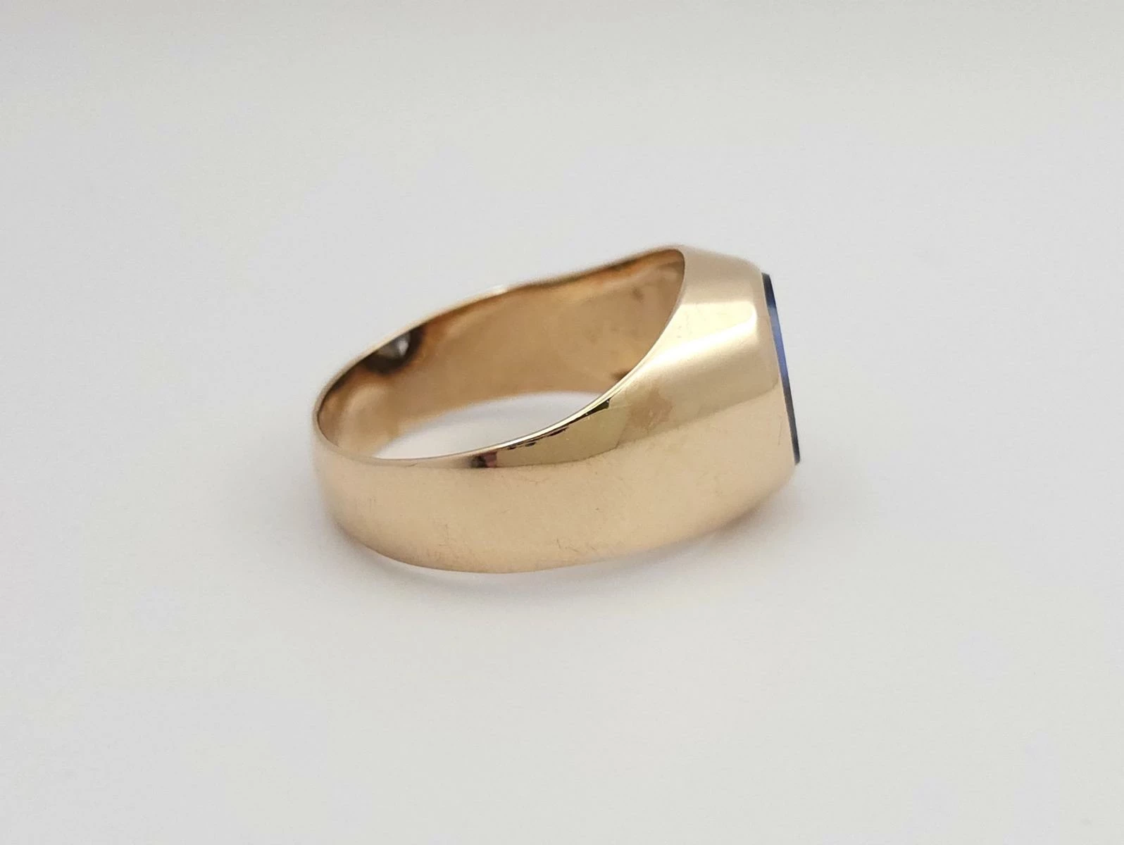 piekny-zloty-sygnet-z-niebieskim-kamieniem-585-14k-r28-979g-waga-120