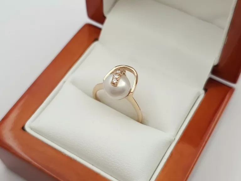 zloty-pierscionek-585-14k-r10-281g-stefana-grota-roweckiego-7h-krakow