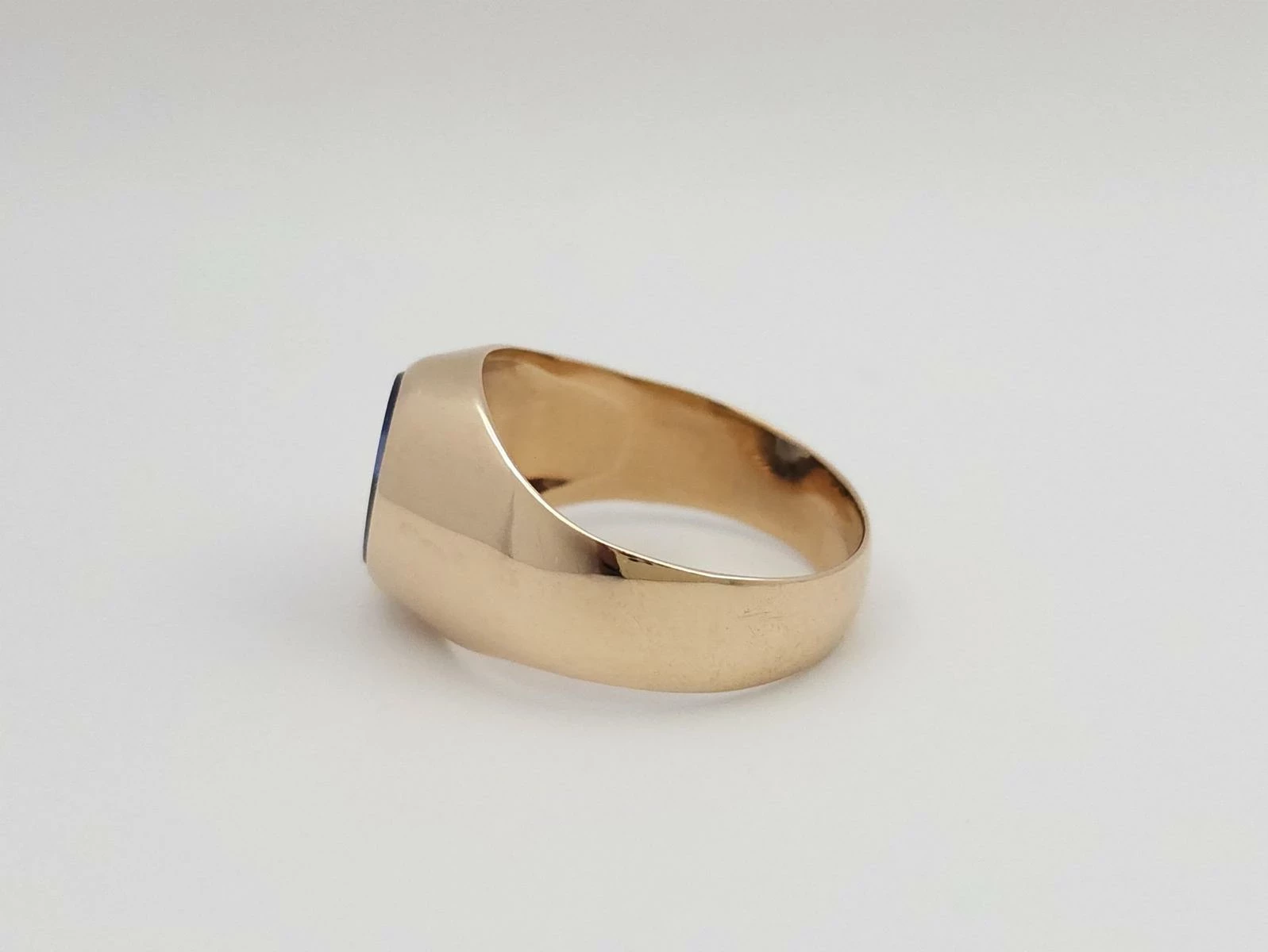 piekny-zloty-sygnet-z-niebieskim-kamieniem-585-14k-r28-979g-rodzaj-wyrob-jubilerski