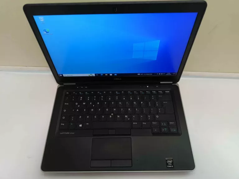 LAPTOP DELL E7440 I5 WIN 10 PRO 8GB RAM SSD