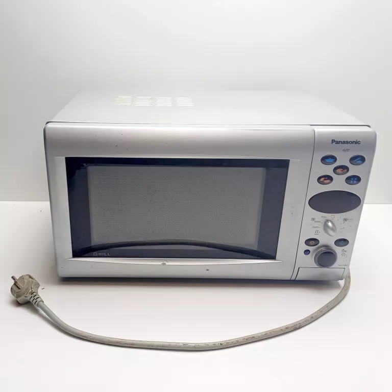 KUCHENKA MIKROFALOWA PANASONIC NN-J125 1100W