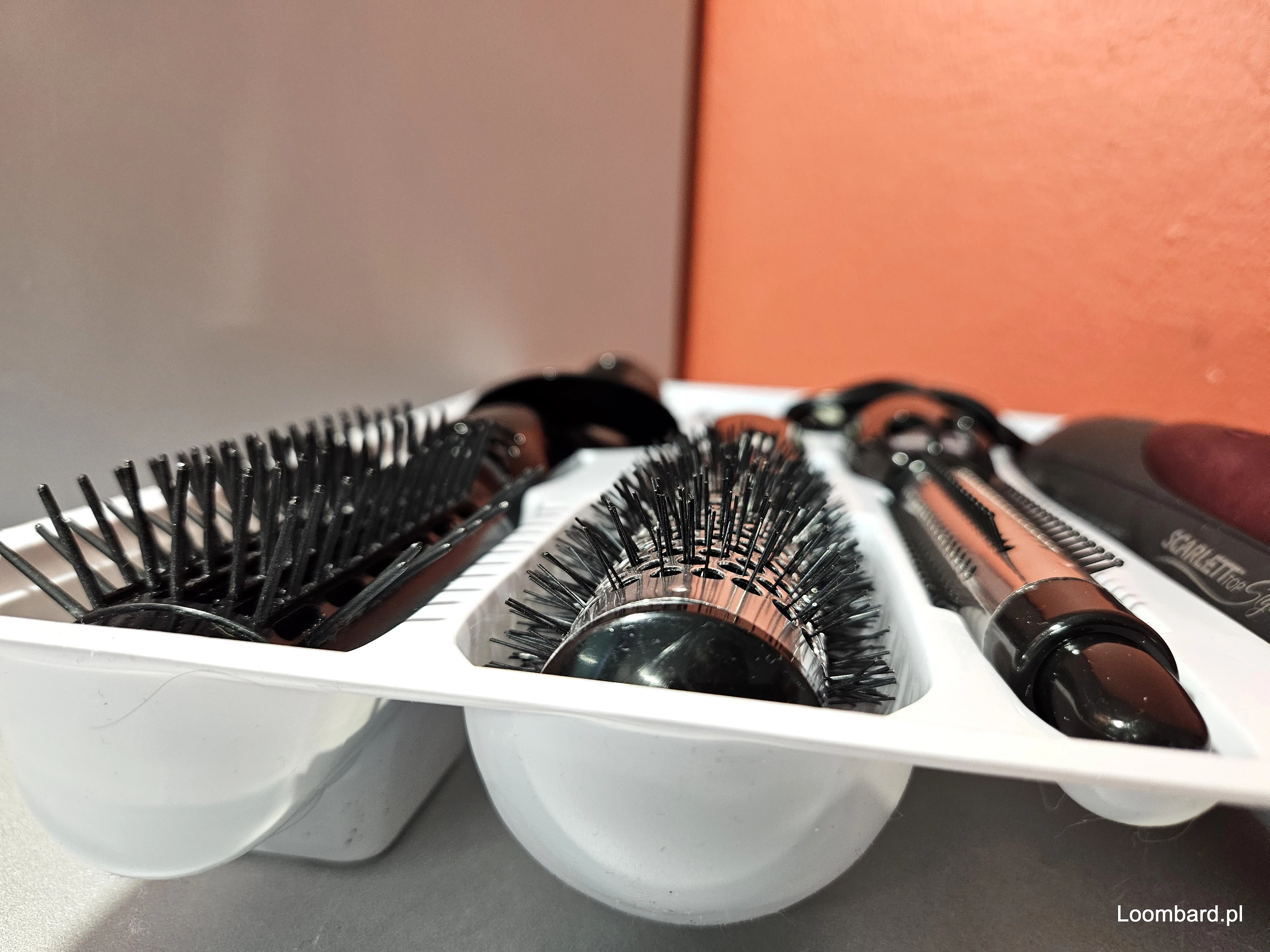 suszarko-lokowka-scarlett-top-style-sc-has73i10-kolor-dominujacy-bezowybrazowy