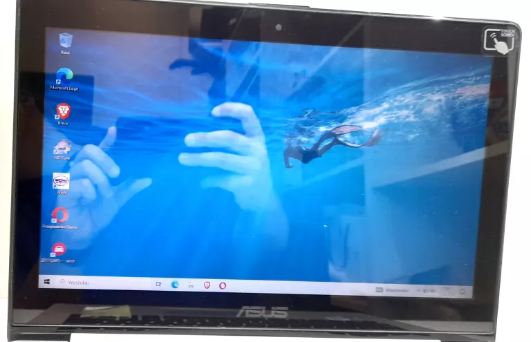 LAPTOP ASUS Q301L
