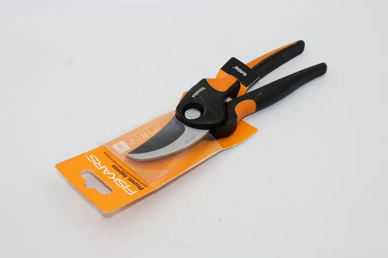 RĘCZNY SEKATOR NOŻYCOWY FISKARS AA1223