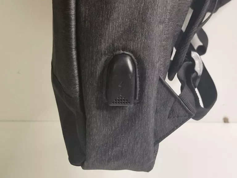 TORBA NA LAPTOPA 15,6 " HAMA