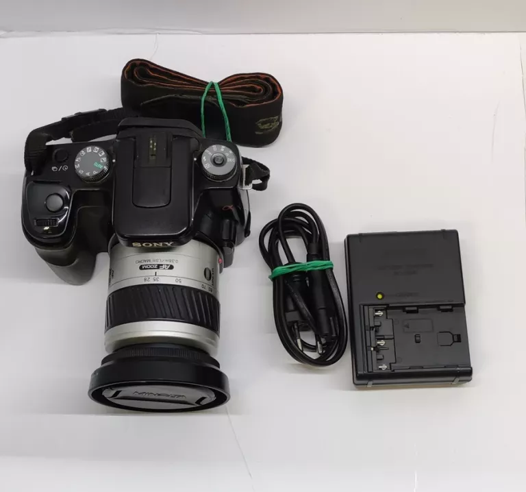 APARAT SONY ALPHA DSLR-A100+OBIEKTYW ZESTAW