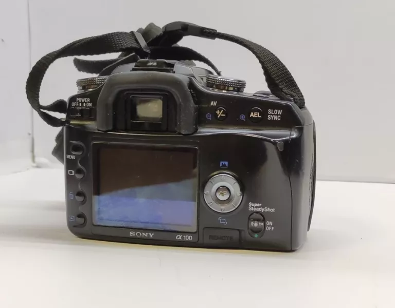 APARAT SONY ALPHA DSLR-A100+OBIEKTYW ZESTAW