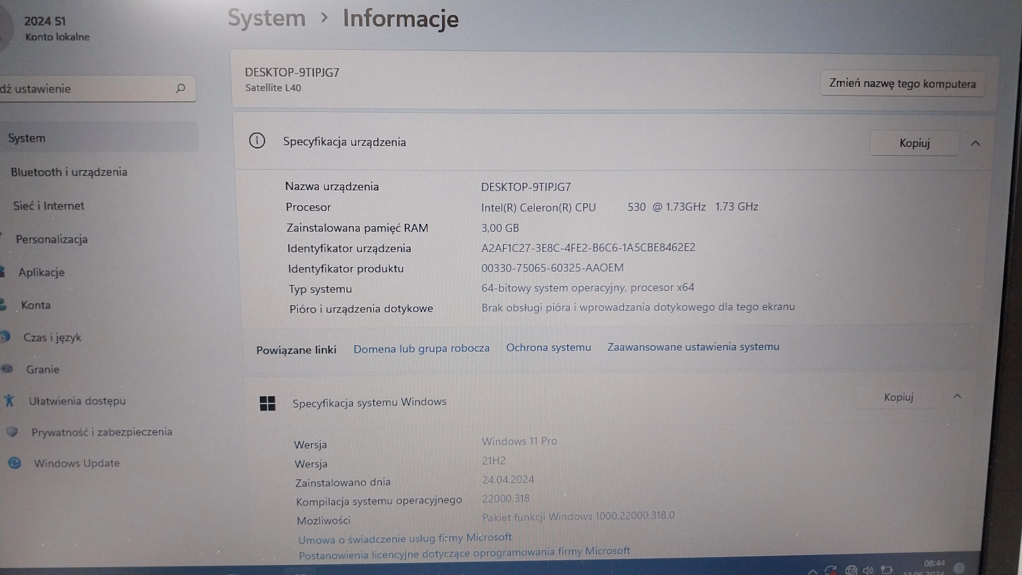 laptop-toshiba-satellite-l40-zas-myszka-system-operacyjny-brak-systemu
