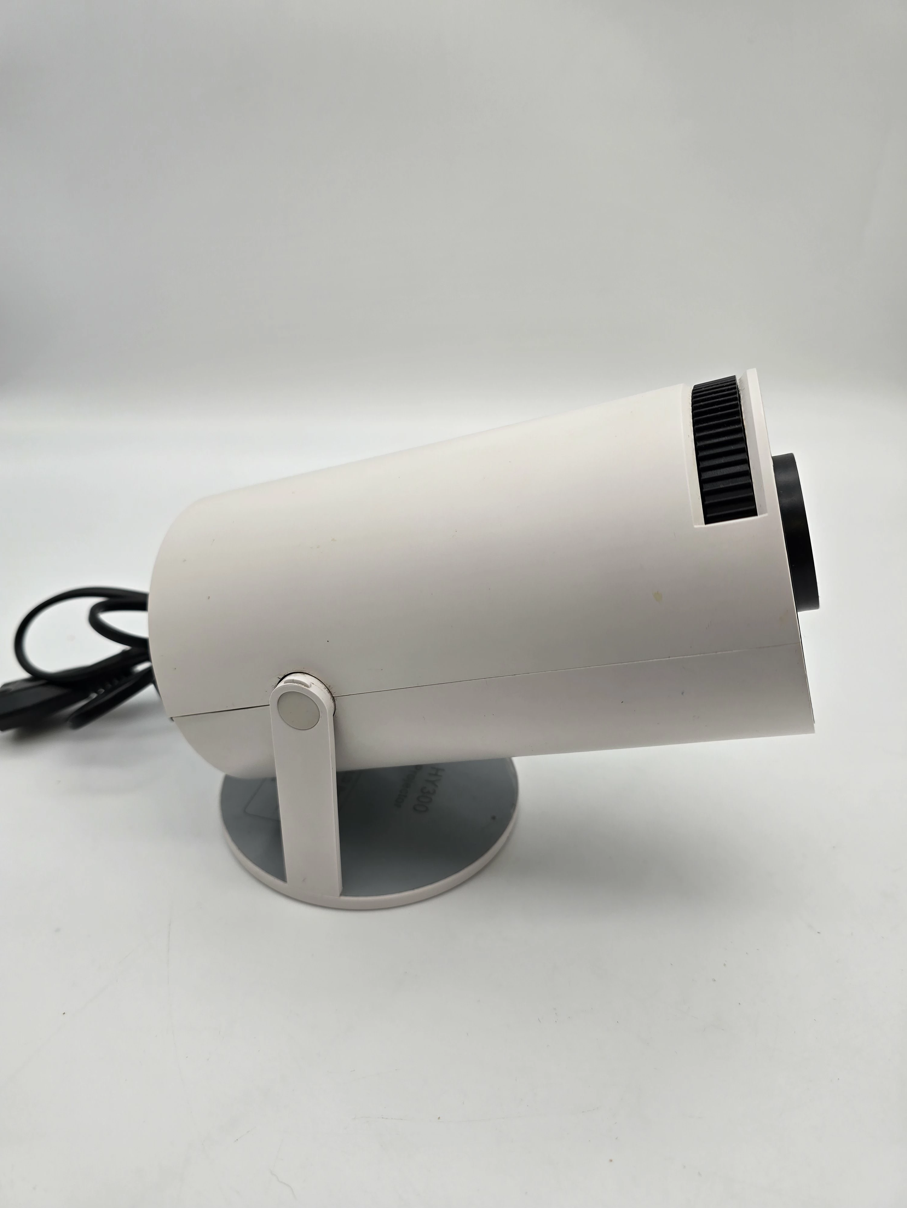 projektor-multimedialny-hy300-lcd-support-4k-kolor-bialy