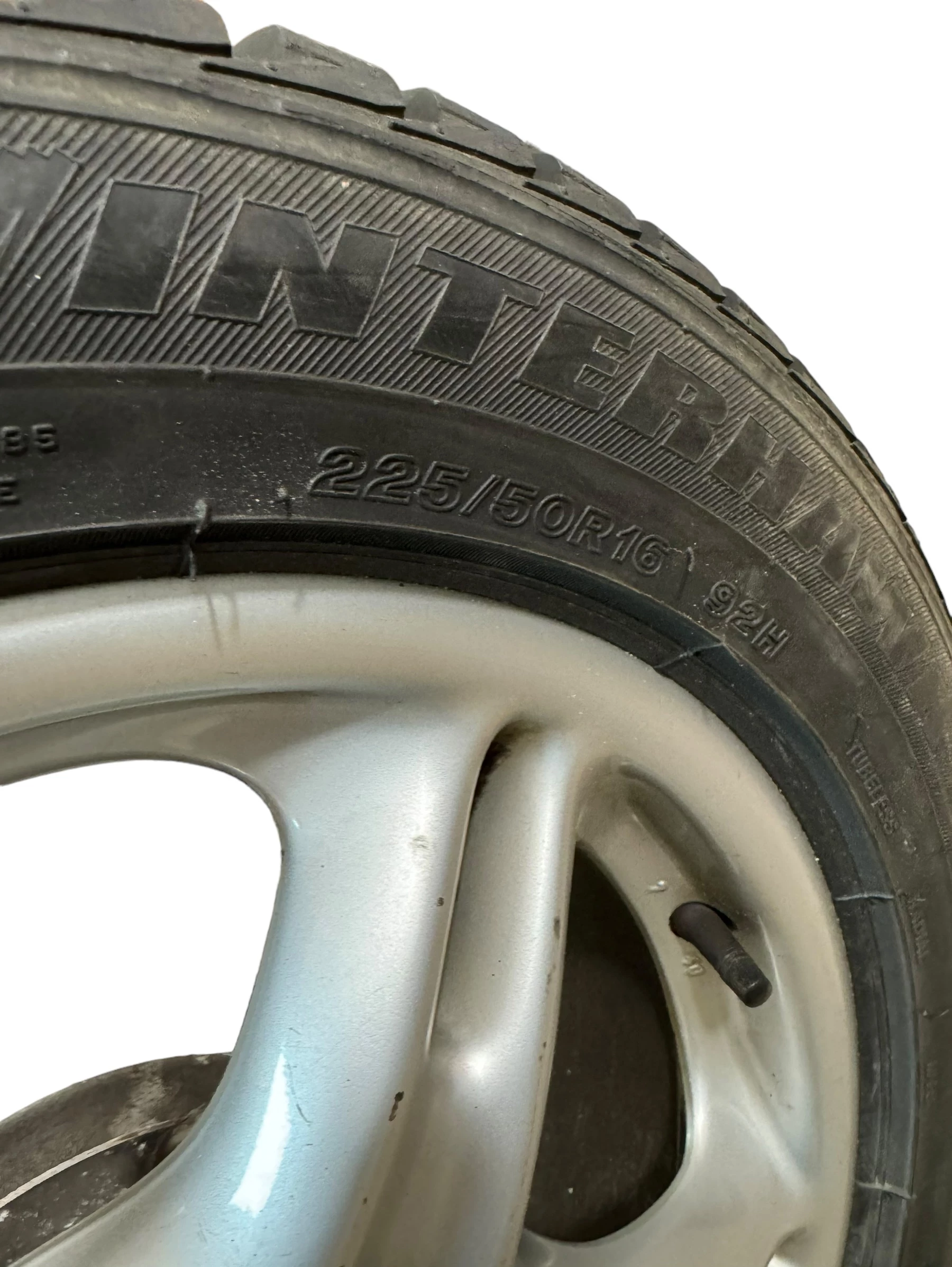 felgi-z-oponami-porsche-oe-16-22520555-stan-11323-2