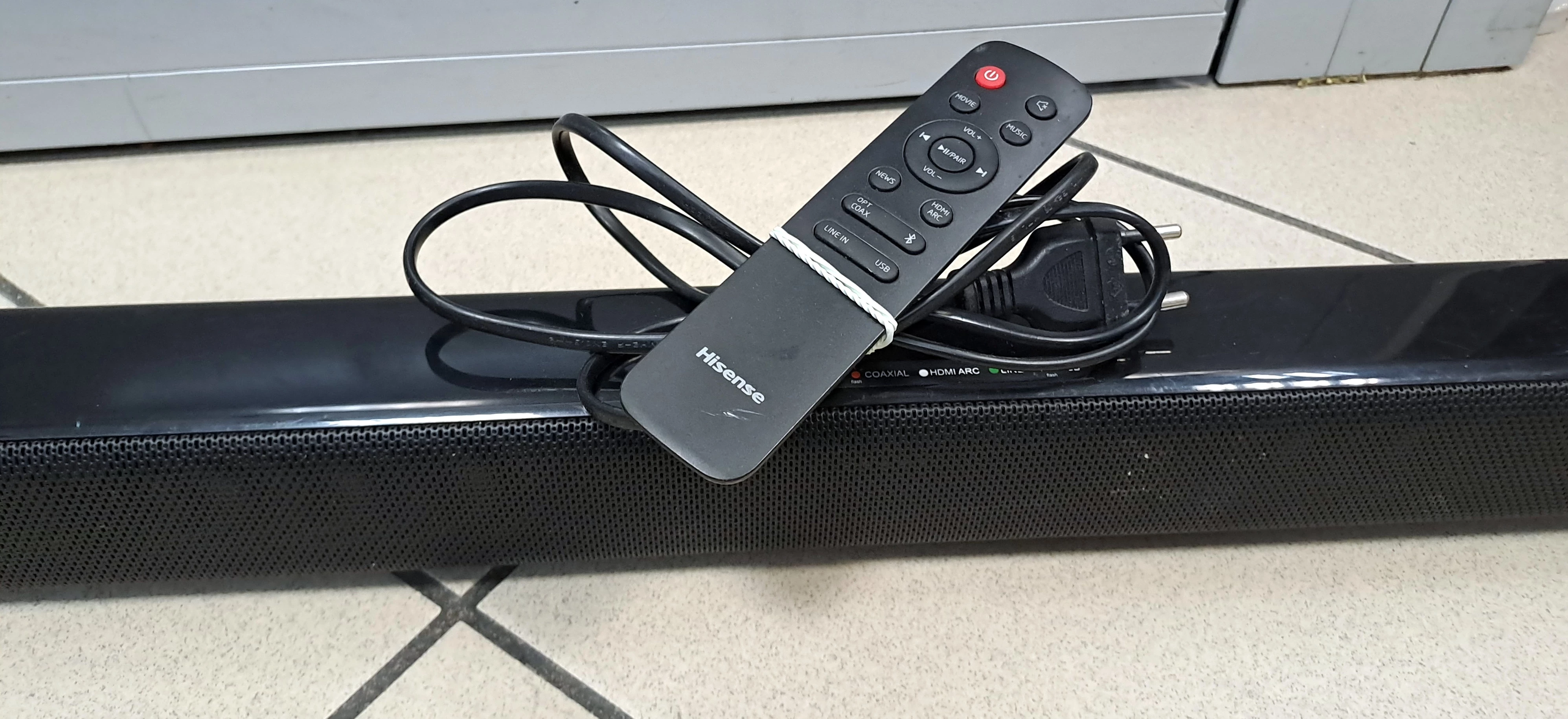 soundbar-hisense-hs205-bluetooth-czarny-pilot-kod-producenta-hs205