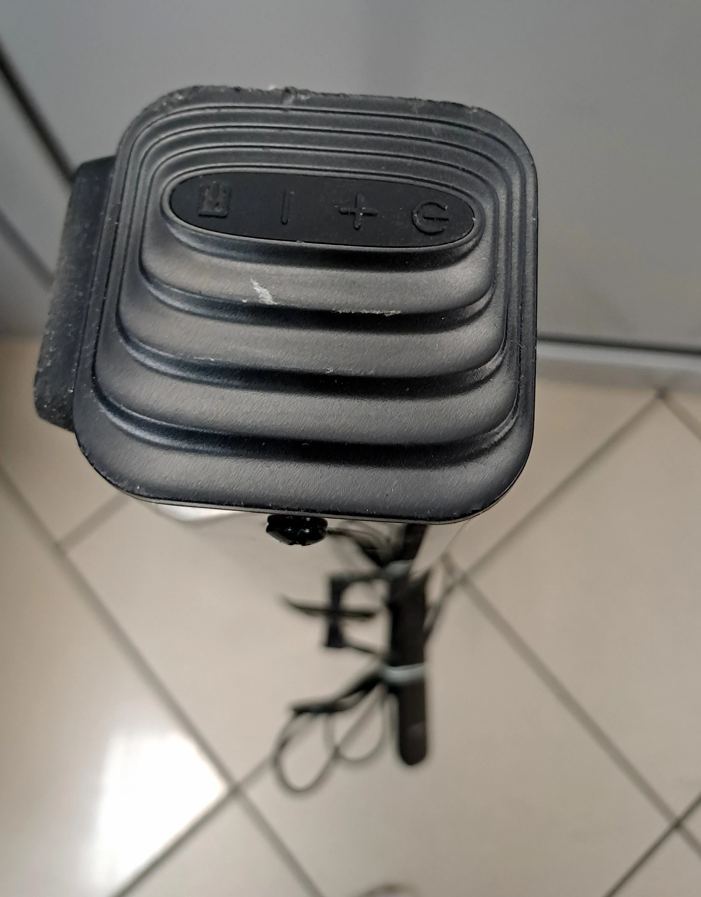 soundbar-hisense-hs205-bluetooth-czarny-pilot-system-dzwieku-20