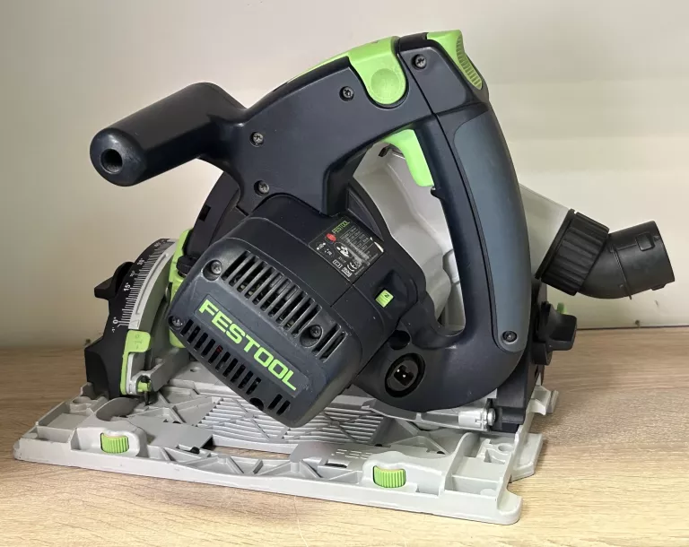 ZAGŁĘBIARKA FESTOOL TS 55 REBQ Z PROWADNICĄ I WALIZKĄ