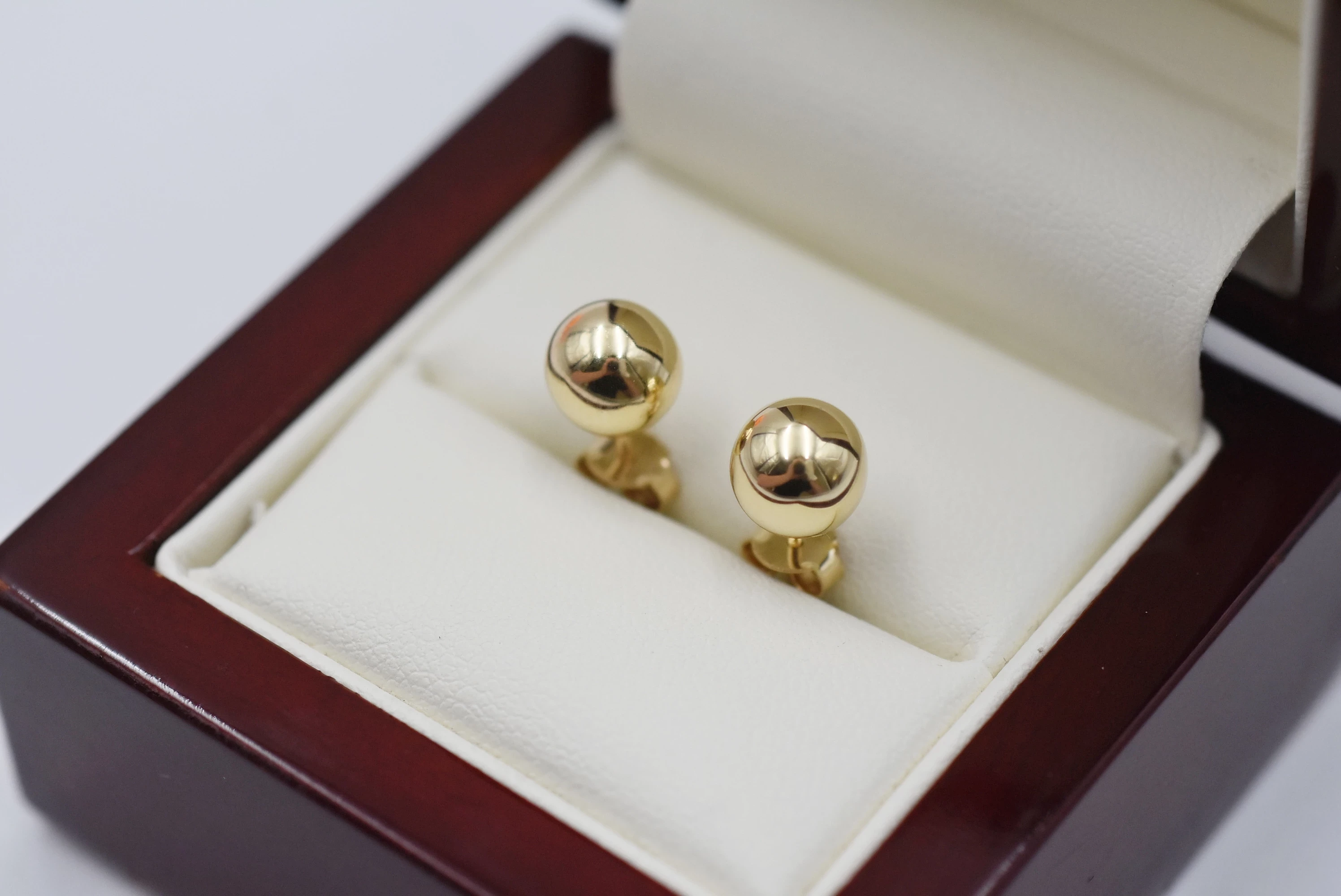 zlote-kolczyki-kulki-585-190g-2cm-material-15835-2