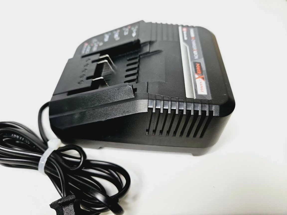 ladowarka-einhell-power-x-charger-3-a-4512096-kod-producenta-4512096