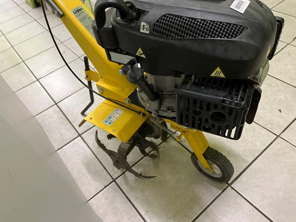 glebogryzarka-lider-sg36-139-moc-silnika-spalinowego-350