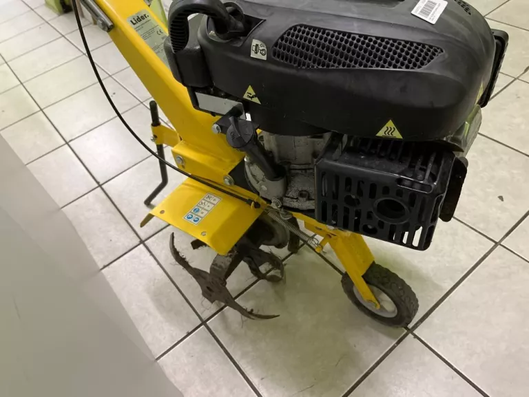 glebogryzarka-lider-sg36-139-moc-silnika-spalinowego-350