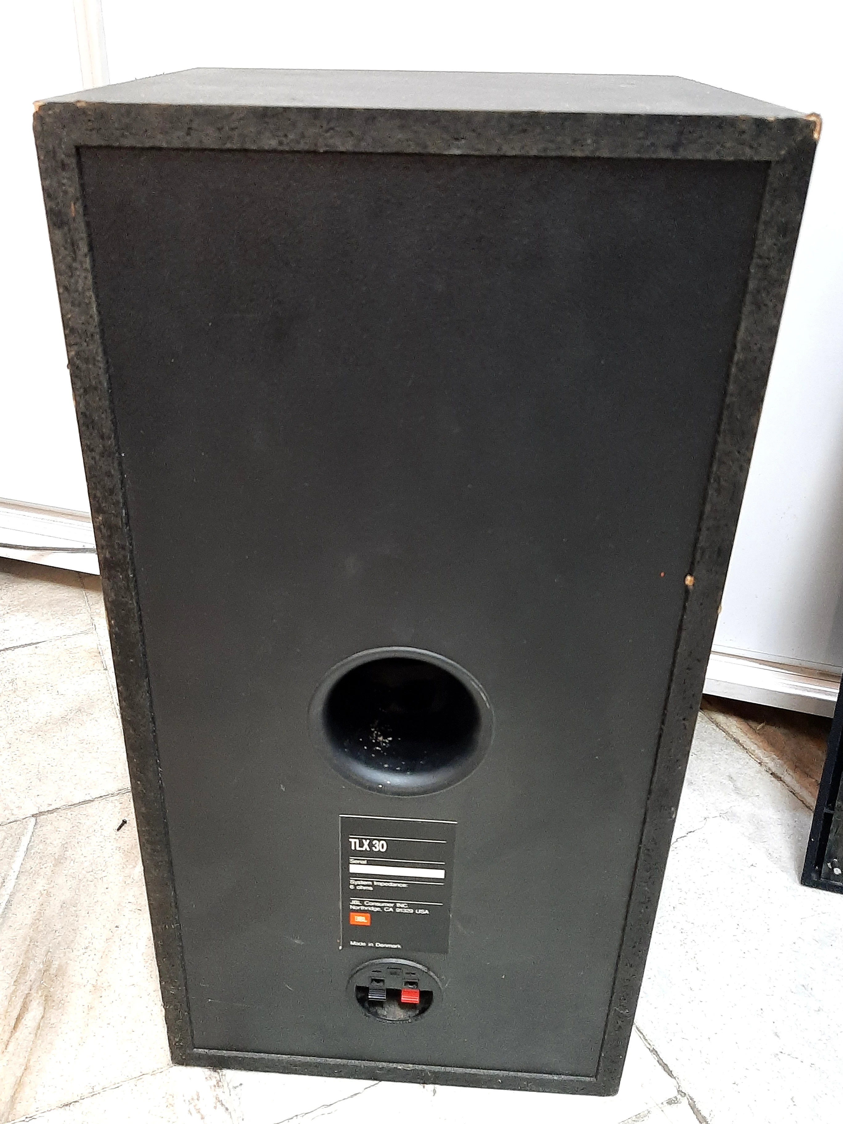 kolumny-stereo-jbl-tlx-30-rodzaj-polkowe