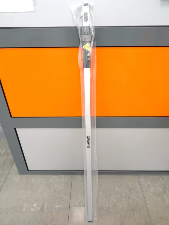 lata-pomiarowa-dewalt-de0737-xj-marka-dewalt