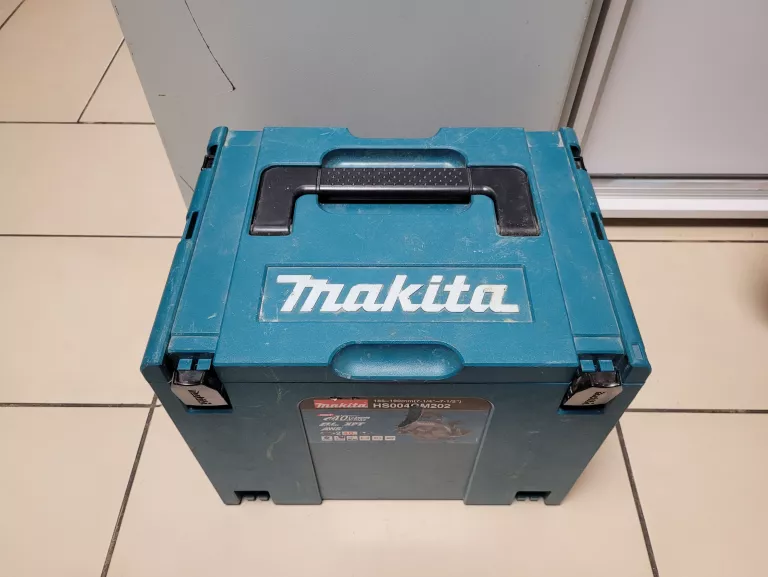 AKUMULATOROWA PIŁA TARCZOWA MAKITA HS004G 4AH BEZ ŁAD WALIZKA