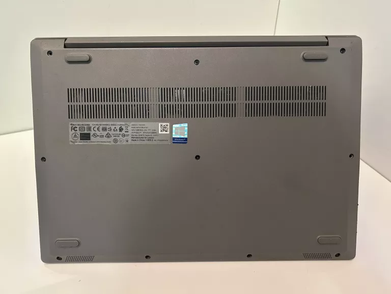 LAPTOP LENOVO IDEAPAD 3 RYZEN 5 3500U/8GB/512GB SSD/RADEON VEGA 8