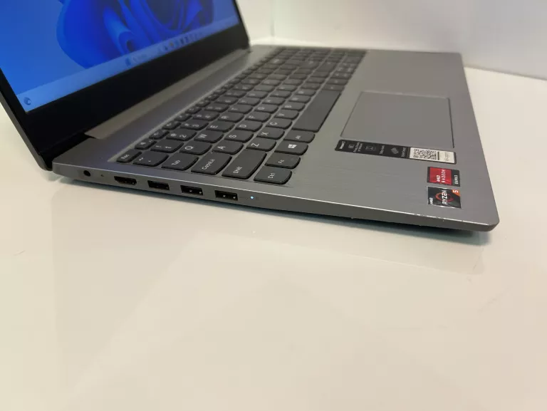 LAPTOP LENOVO IDEAPAD 3 RYZEN 5 3500U/8GB/512GB SSD/RADEON VEGA 8
