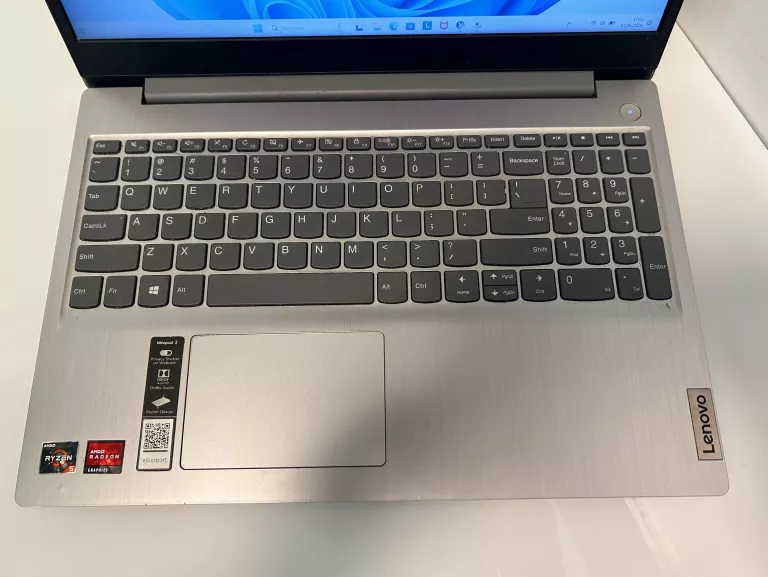 LAPTOP LENOVO IDEAPAD 3 RYZEN 5 3500U/8GB/512GB SSD/RADEON VEGA 8
