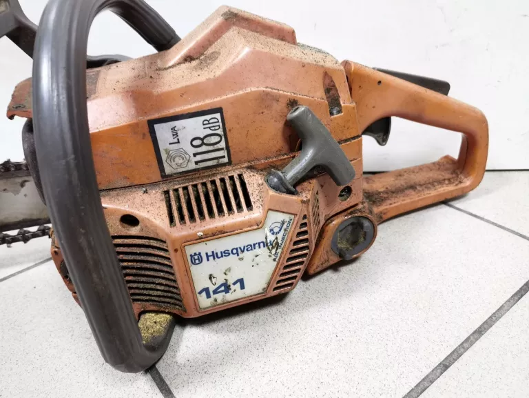 pila-spalinowa-husqvarna-141-marka-husqvarna