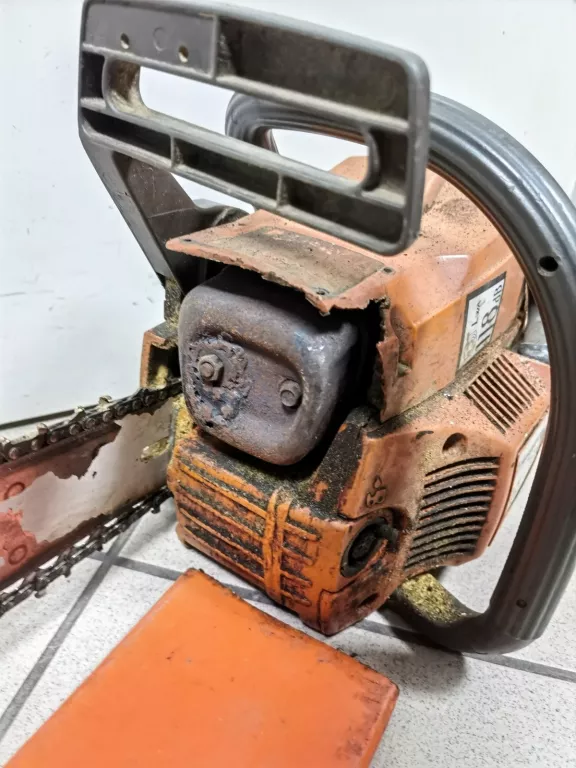 pila-spalinowa-husqvarna-141-stan-uzywany